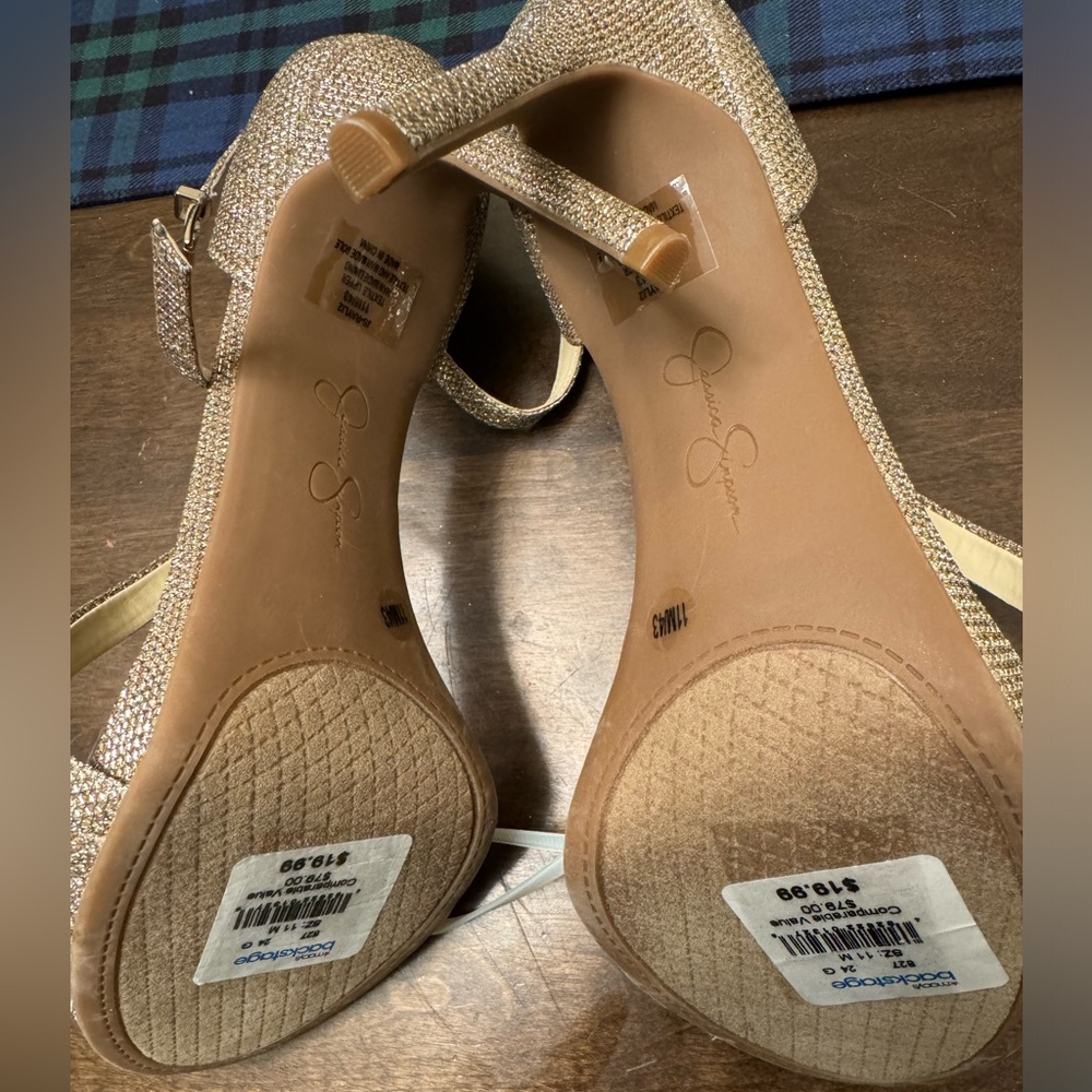Jessica Simpson heels, gold glitter colored, size 11 - Picture 2 of 5
